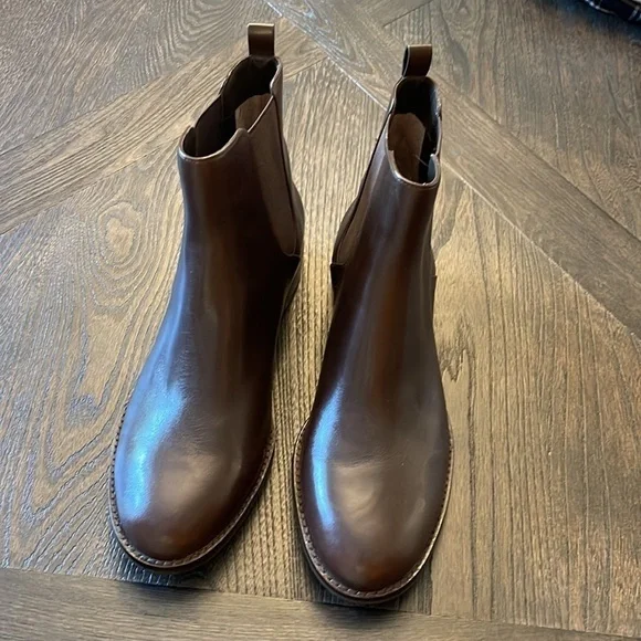 Michael Kors Brown Leather Boots Size 9.5 - Picture 5 of 7